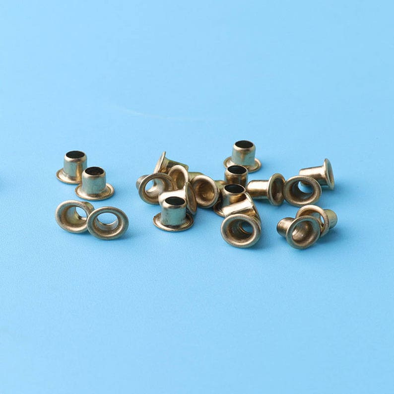 100pcs Tiny ANTIQUE BRASS Grommets Eyelets Fit 2MM Hole Self Backing