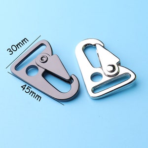 2pcs  Spring Clip Clasps Triangle Snap Hook Fob Strap  Carabiner Hook Tactical bag making DIY for 25mm strap  spring clasp 45*30mm goh2