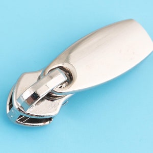 zipper pulls,Zipper Heads with silver color, Zipper Sliders of size 39*6 mm zipper accessories