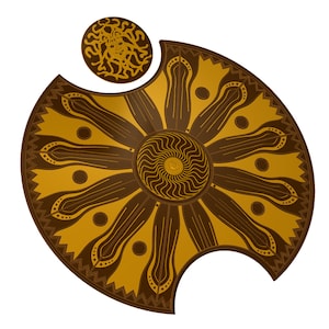 Puede incluir: Un escudo marrón y dorado con un diseño circular en el centro. El escudo tiene un borde decorativo y un diseño circular más pequeño en la esquina superior izquierda.