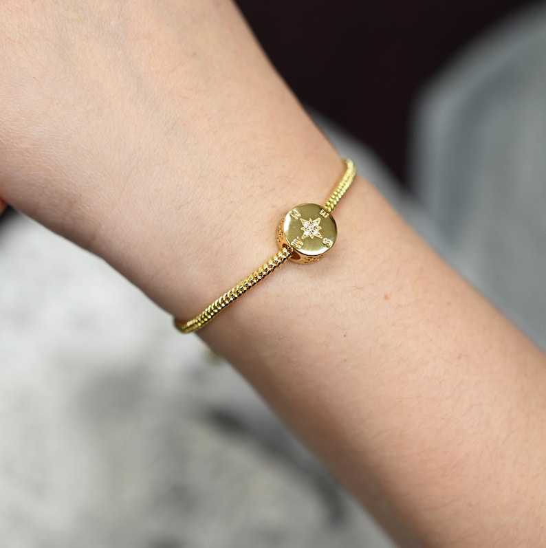50TH Compass bracelet,gift for your best friend,sister,niece cousin,16 birthday,20 birthday,25 birthday,30th birthday,40