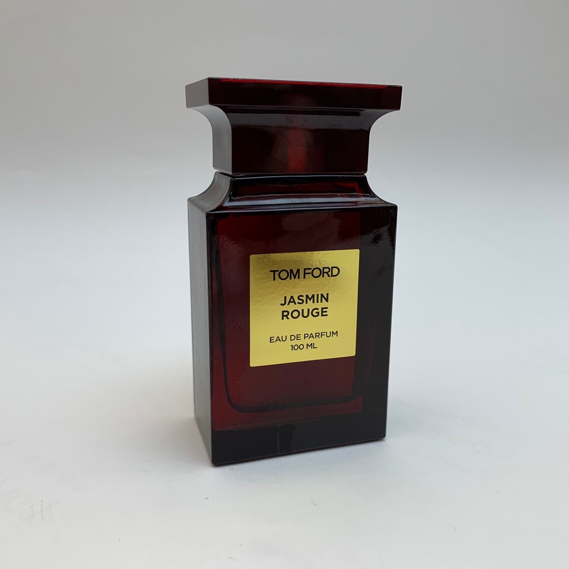 Ford jasmin rouge