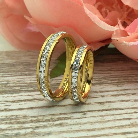 His and hers anniversary rings deals