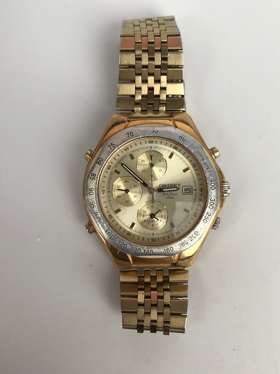 orient alarm chronograph