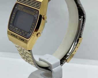 時計 SEIKO WORLD TIME ATLAS A239-5020 Seiko Atlas World Time A239-5020 Vintage Digital Watch Used