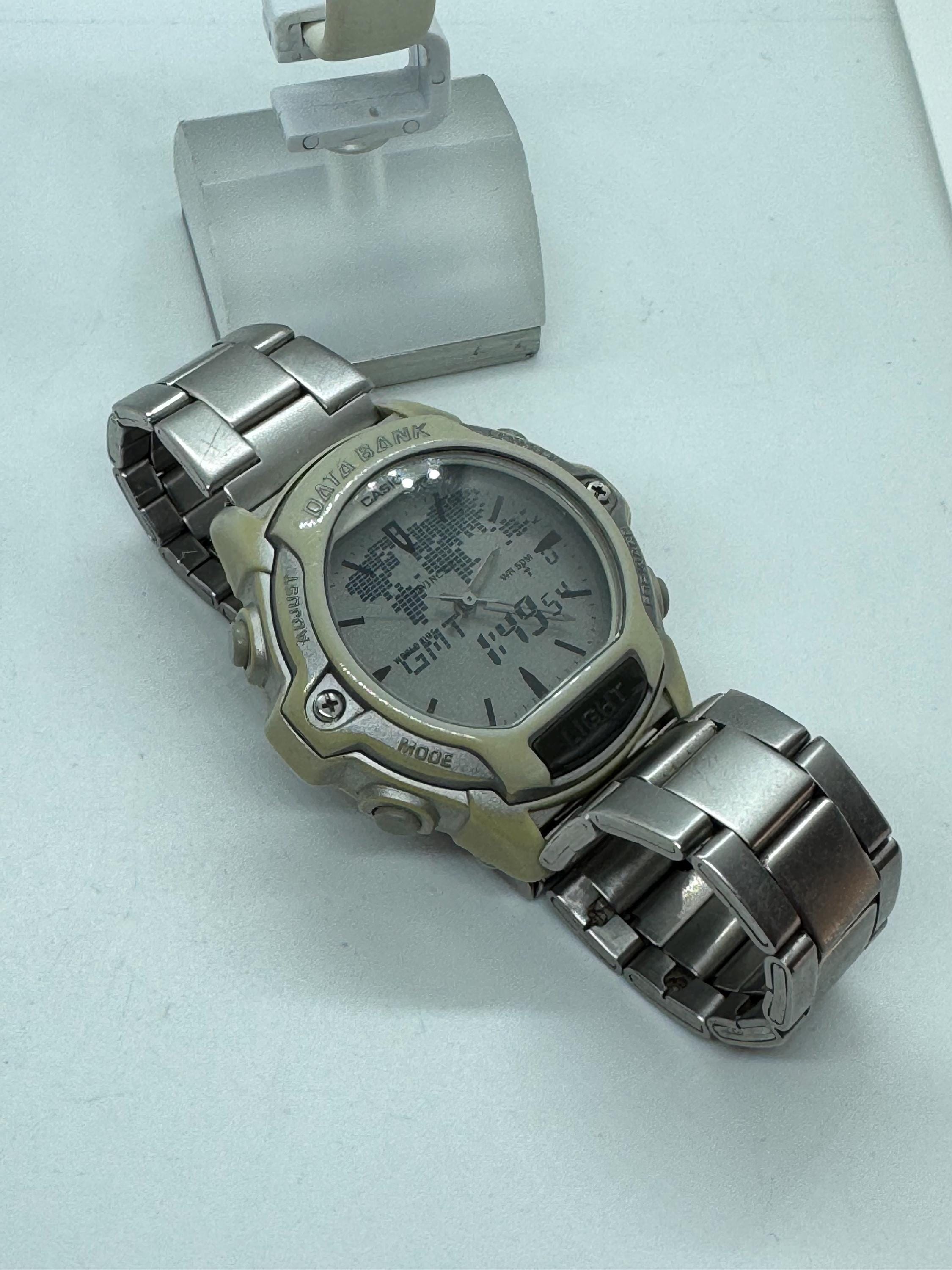 Vintage Casio ABX-23 M2358 Data Bank World Time Japan WR100 Wrist