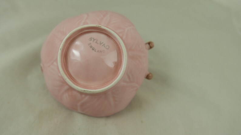 marked to base Vintage Sylvac pottery serving dishbasket