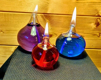 Hand blown glass oil lamp - Globe