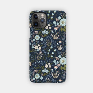 NAVY SCATTERING iPhone Hülle – Dunkelblaues Blumendesign für Ihr Apple iPhone 15 14 13 12 11 – Botanische schützende iPhone Hülle
