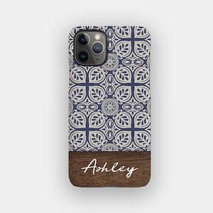 Midnight Assemble - Coque pour iPhone 16 à fleurs bio | Aussi pour iPhone 16e, 15 Pro, 14, 13, 12 - Option MagSafe