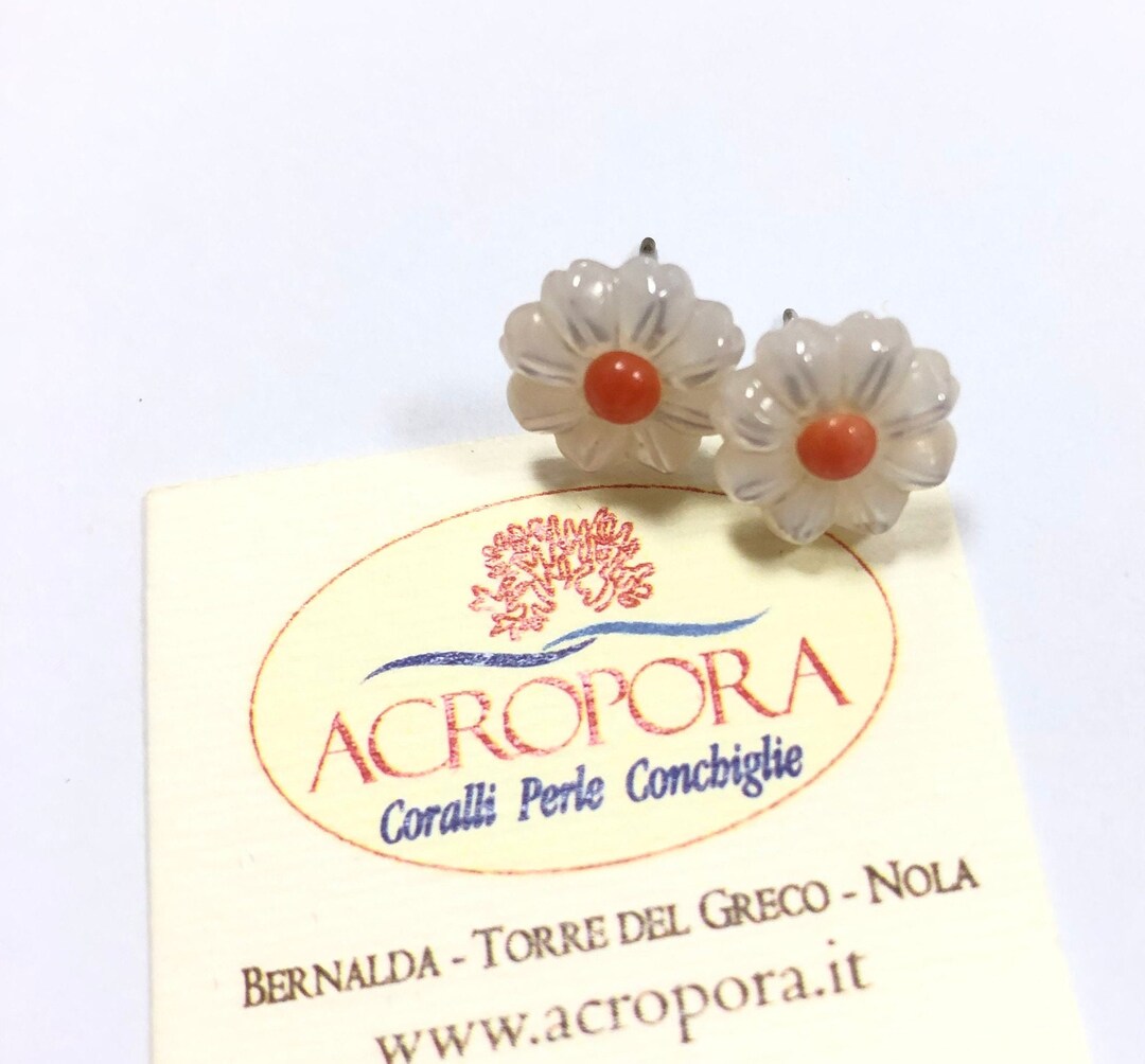 Corail et nacre boucles doreilles perle hexagone - France