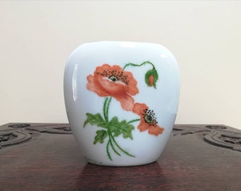 Vintage oval vase hand painted red poppy poppies remembrance flowers porcelain ceramic vase country chic decor oval floral vase bud vase