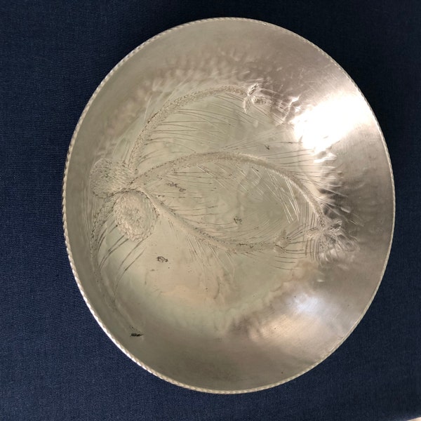 vintage hammered aluminum bowl by everlast with pine branch design