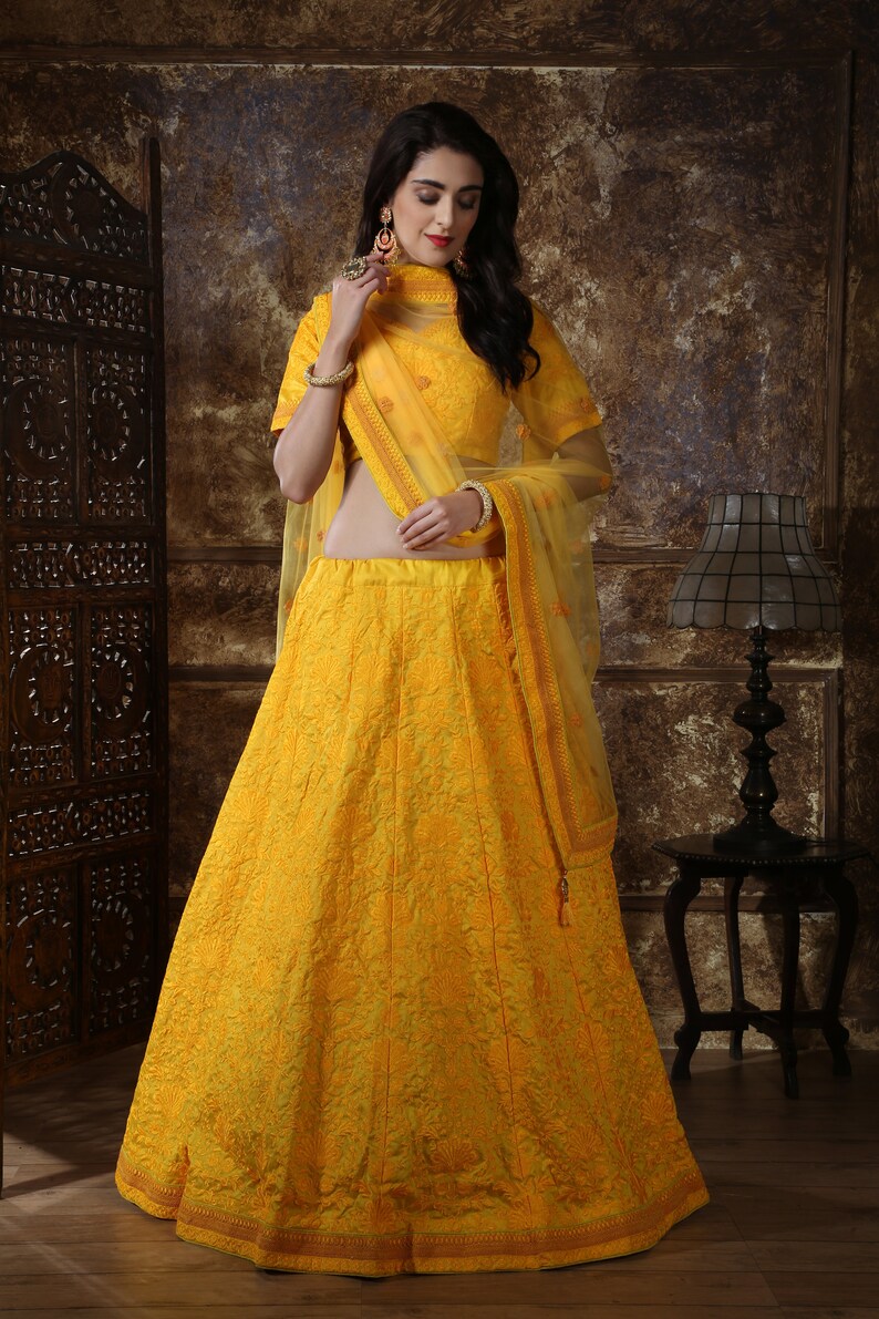 Yellow Floral Embroidery Designer Lehenga Choli for Women Indian Bridesmaids Pakistani South Asian Bridal Wedding Dress Outfit Skirt Girlish