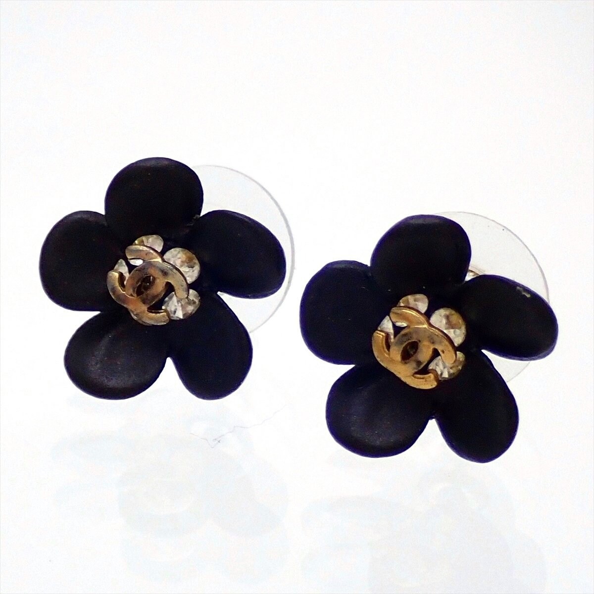 black chanel stud earrings
