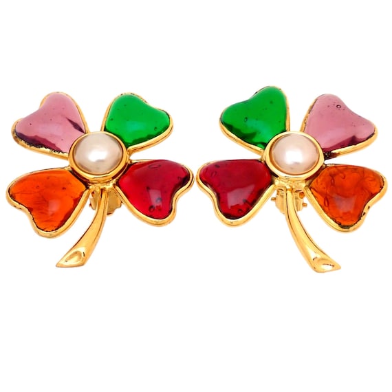 RARE Authentic Vintage Chanel earrings gripoix gla