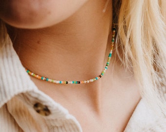 Gargantilla de cuentas minimalista: joyería hecha a mano para mujeres / estilo Boho de la isla de la piña, gargantilla de collar hecha a mano