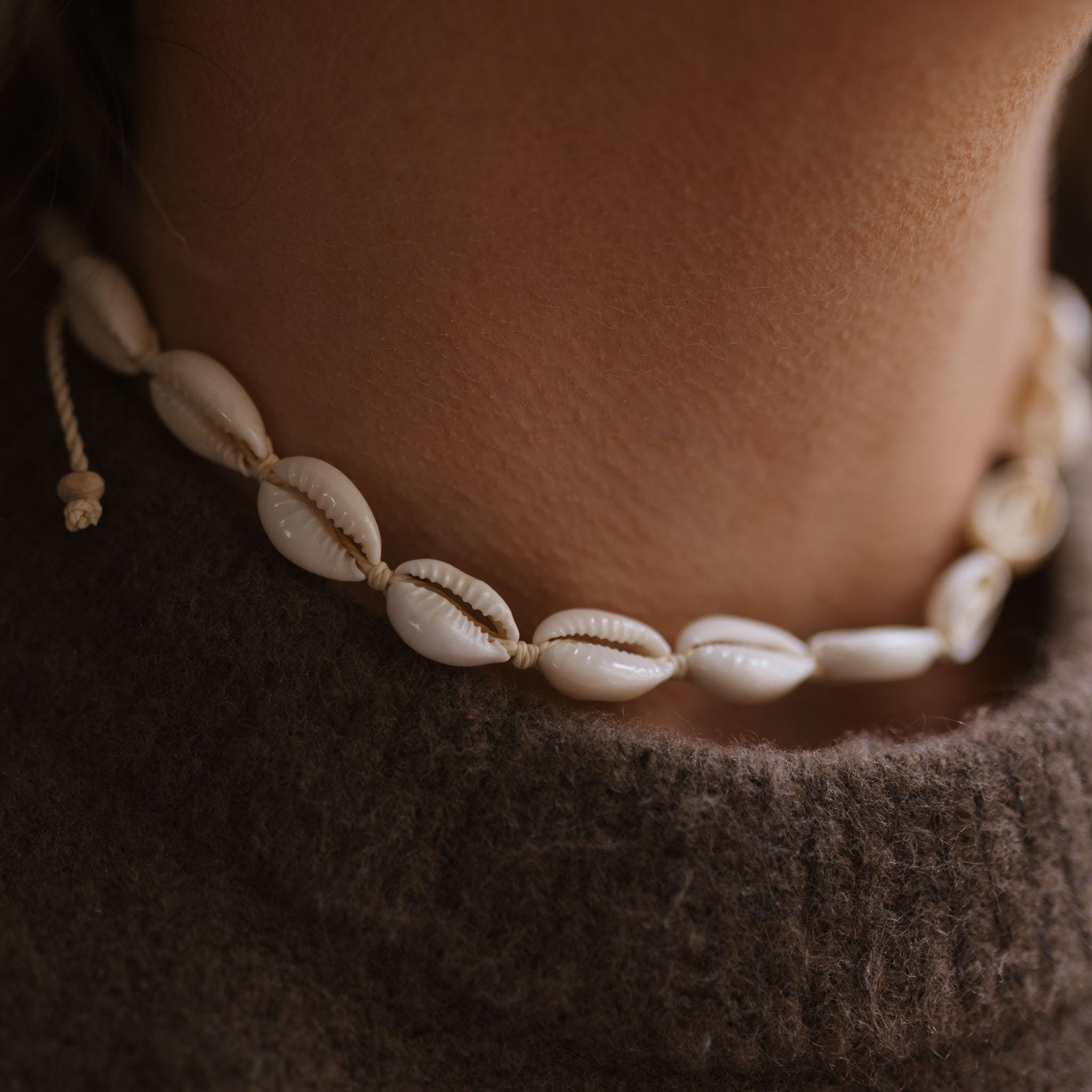 Collier Ras De Cou Minimaliste - Longueur 30 Cm + Rallonge - Occasion Très Bon état