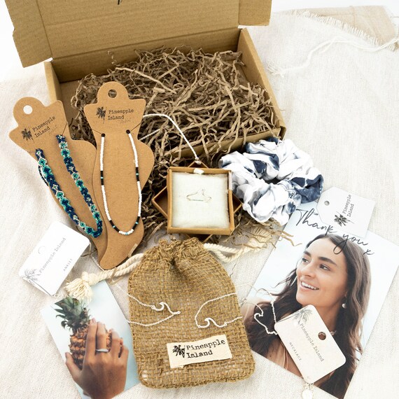 Jewellery gift sets for her deals