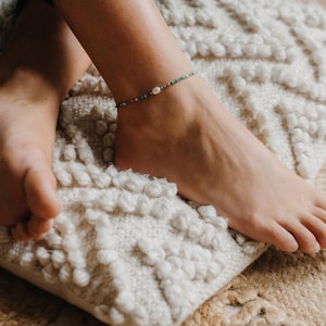 Rainbow Pearl Ankle Bracelet, Retro Boho Beach Jewelry, Handmade Anklet for Women image 5