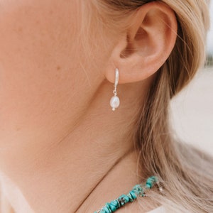 Real pearl earrings Drop pearl earrings Huggie hoop image 2