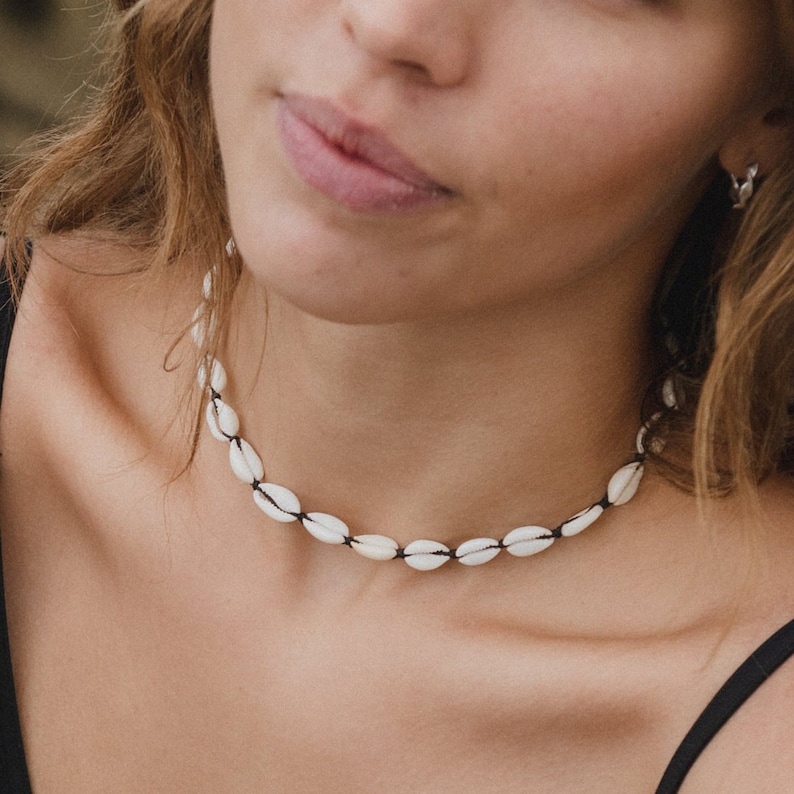 Livadi Shell Necklace by Pineapple Island Handmade Cowrie Shell Choker, Ocean-Inspired Jewellery Gift for Her Seashell Necklace image 2