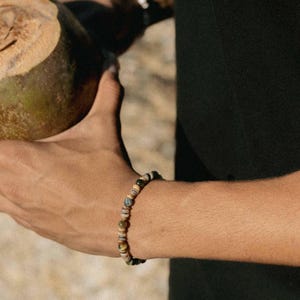 Khoa Lak Elasticated Beaded Bracelet image 6