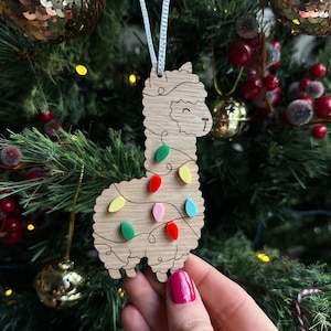 Lama kerstversiering, feestelijke alpaca, houten kerstboomversiering,