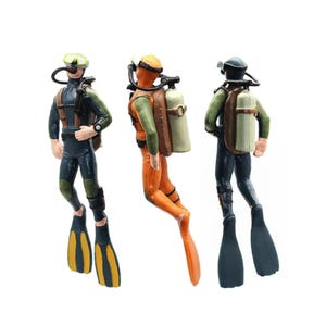 Seabed Diver Doll for Miniature Ocean Scenes | Exploration Model Toy | Action Figure for Dioramas, Collectibles & Underwater Displays
