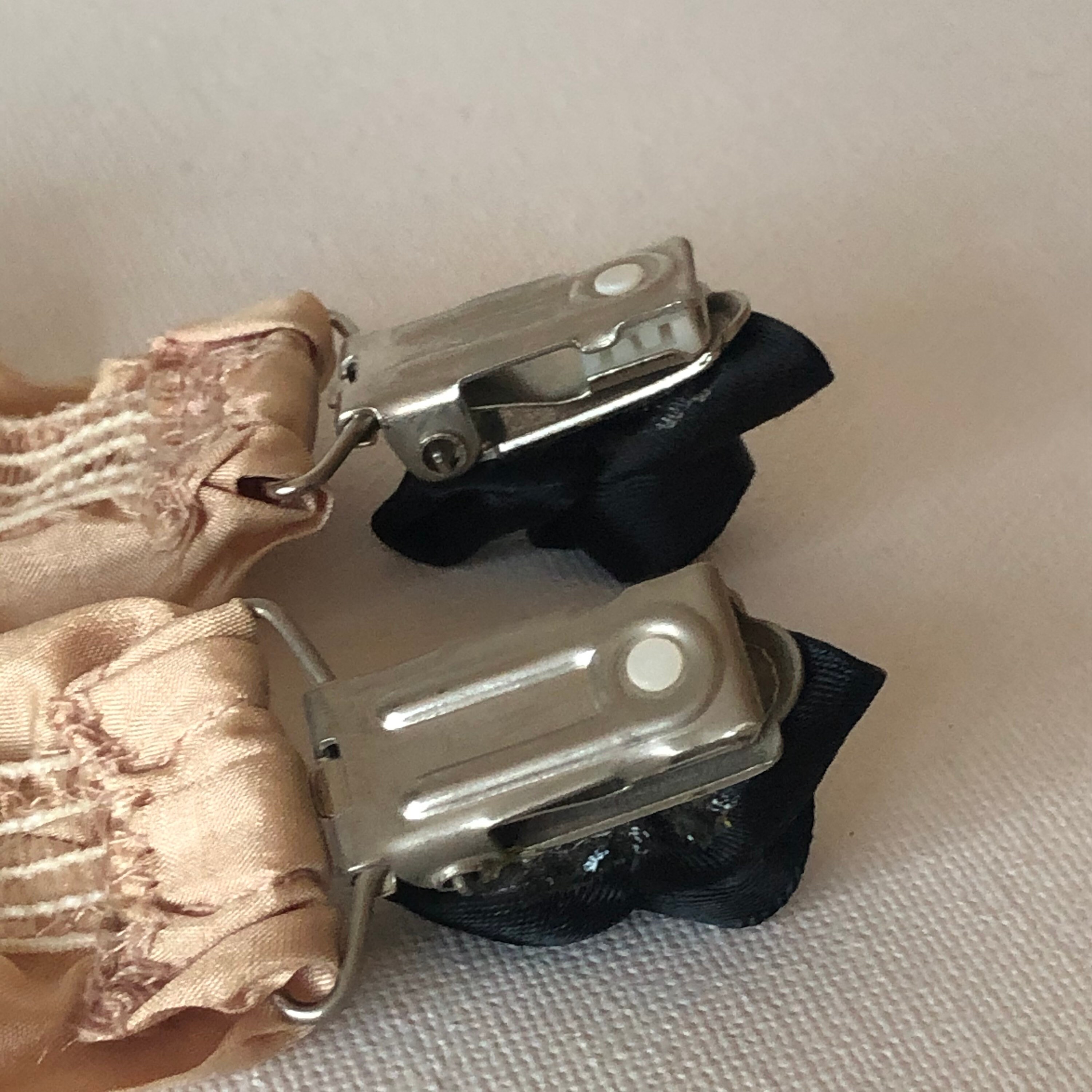 Vintage dress clips fabric set of 2 beige and black black Etsy