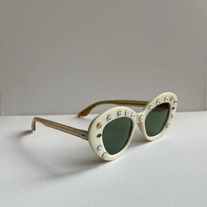Vintage cat eye sunglasses green lenses Hollywood glam rockabilly pin up burlesque USA