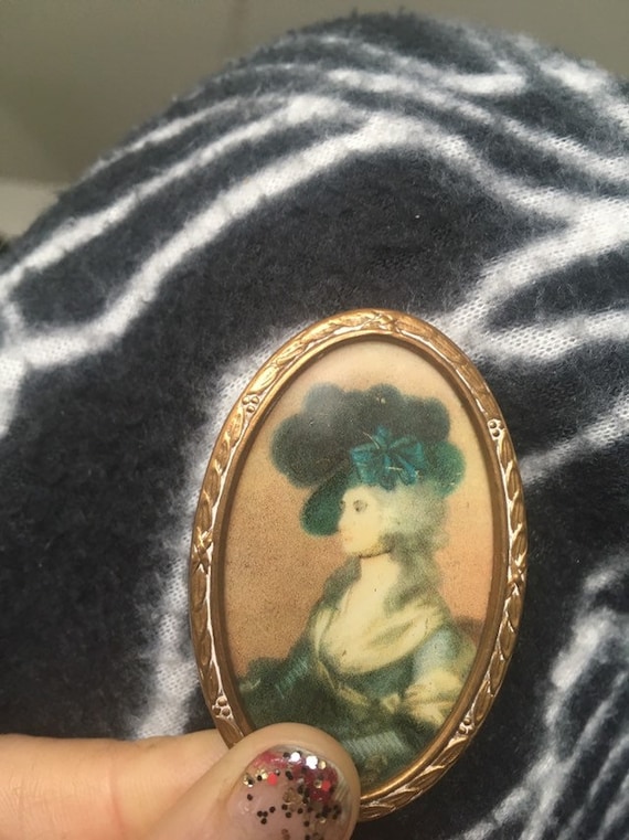 SALE Antique Portrait Style Brooch Women Large br… - image 10