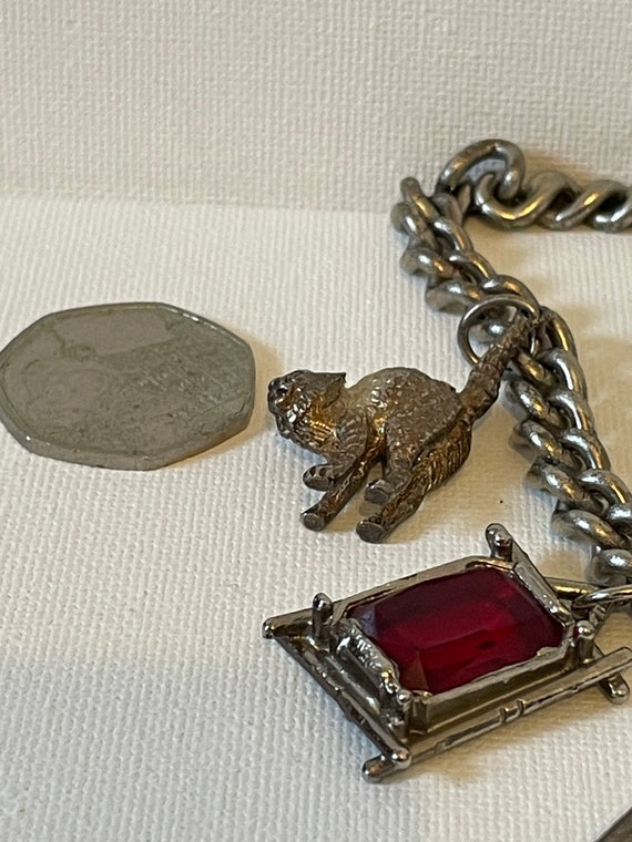 SALE Vintage heavy charm necklace costume jewelle… - image 7