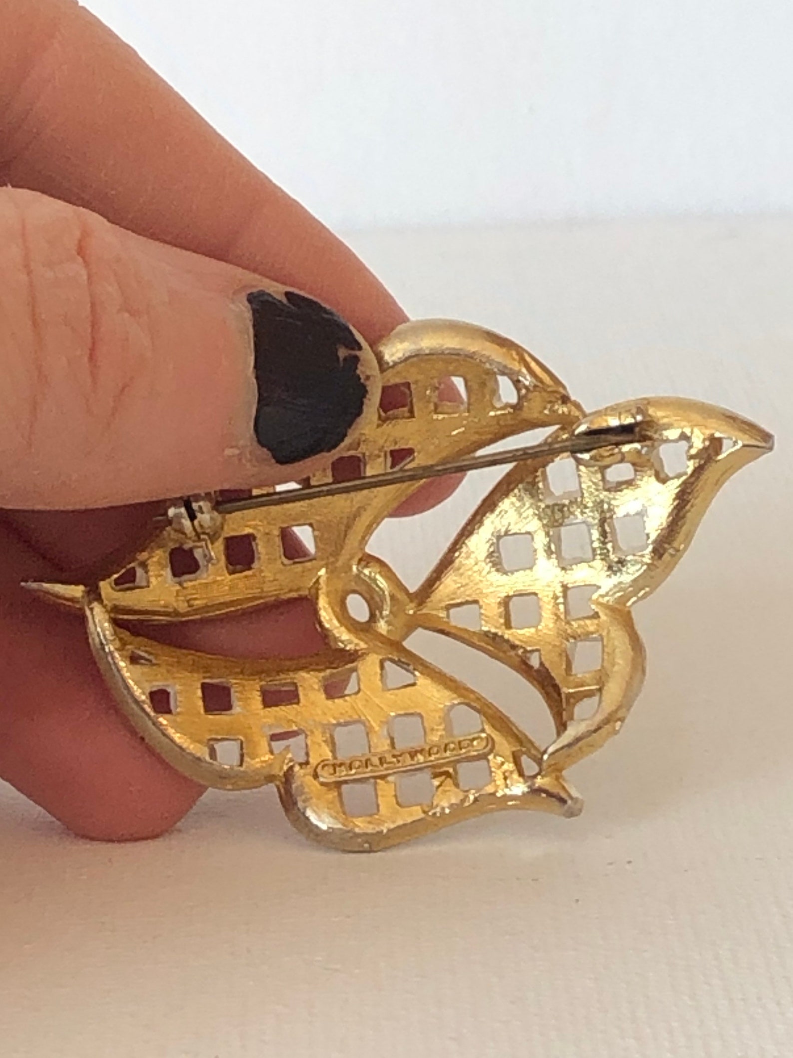 Vintage Hollywood Stamped Brooch Simple yet Elegant White - Etsy New