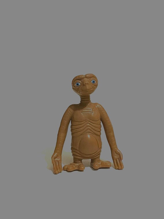 Vintage ET Small Figure Kraft Toy Plastic Toy Action Figure Vintage ET Small Figure Kraft Toy Plastic Toy Action Figure