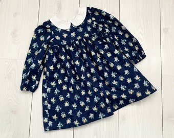 abito liberty a maniche lunghe ragazze, abito floreale blu navy, abito per bambini con colletto, abito tradizionale per bambini