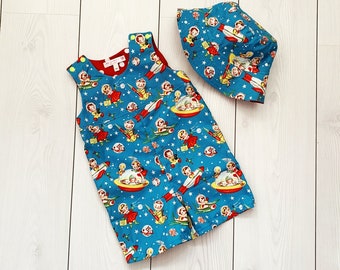 set di pagliaccetto e cappello a forma di astronave per bambini, outfit alla moda per bambini, salopette corta estiva, cappello da pescatore per bambini