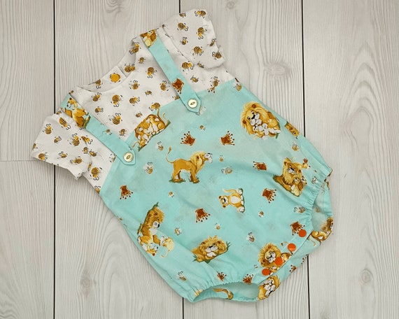 Barboteuse bebe lion barboteuse bebe avec bourdons vetements bebe avec animaux barboteuse bebe a manches courtes vetements bebe d ete Etsy France
