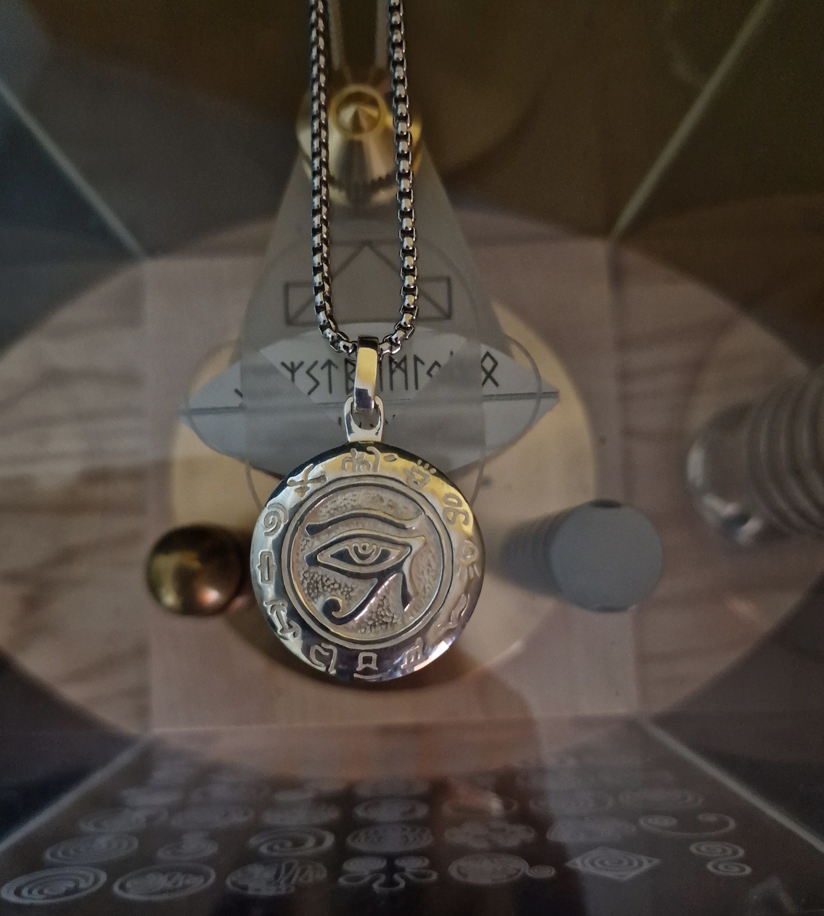 Collier œil D'Horus - Neuf Sans Emballage - Bijou Symbolique égyptien