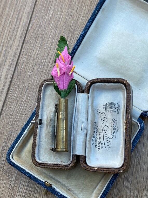 Unusual Vintage 1940s Style Trench Art Shell Case