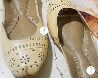 OLLY: Beige Punjabi Jutti | Women Mojari | khussa shoes | Pakistani khussas | Ballet pumps | Indian Juttis | leather jutti | handmade shoes