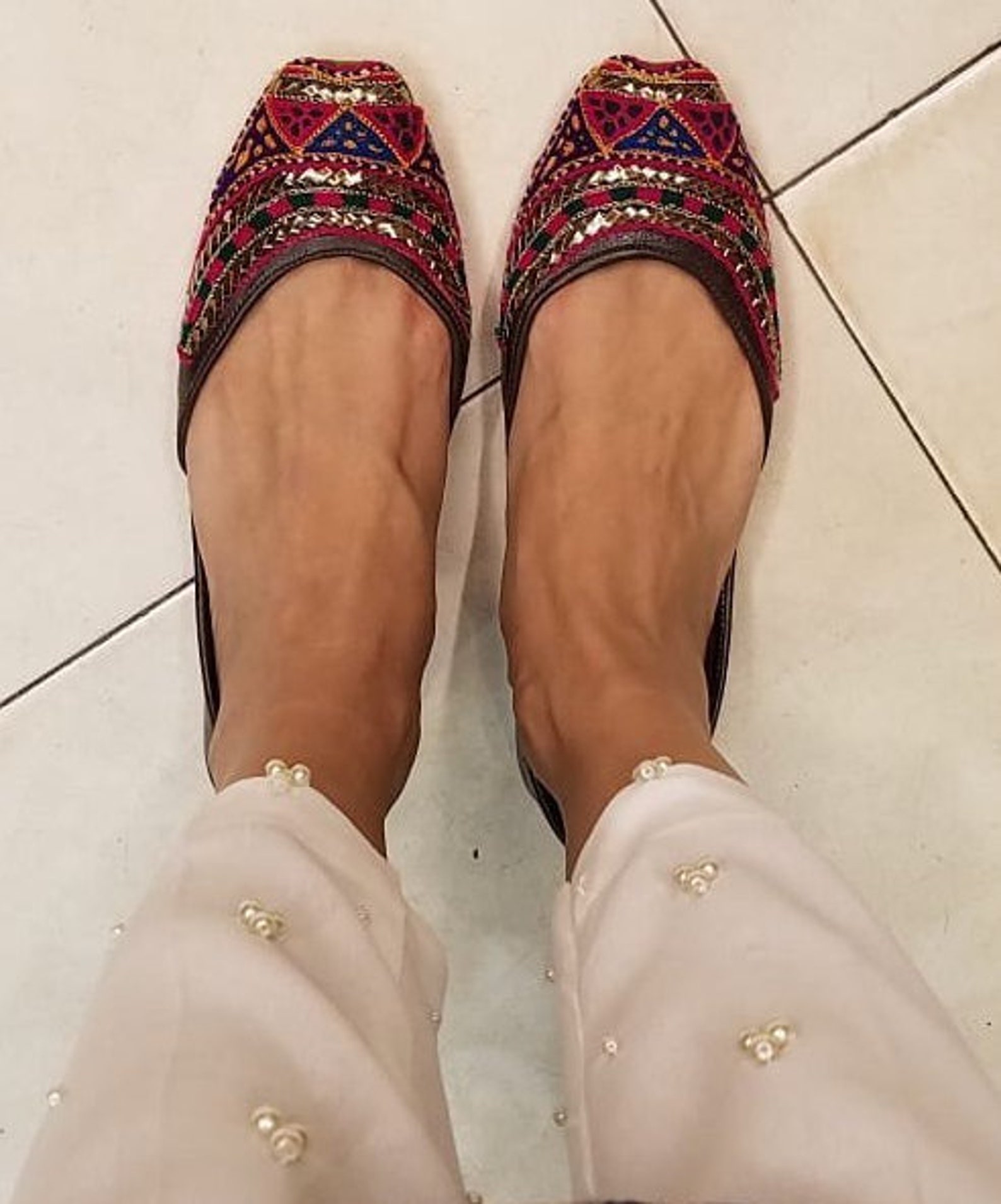 brown leather flat shoes | punjabi jutti for women | us size 9 wide | khussa shoes | slip-ons | ballet flat | indian shoes | pak