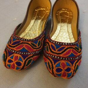 RAINBOW: Baby kids khussa Indian baby Shoes Kids punjabi juttis Pakistani kids kids jutti Toddler girl jutti baby girl khussa image 3