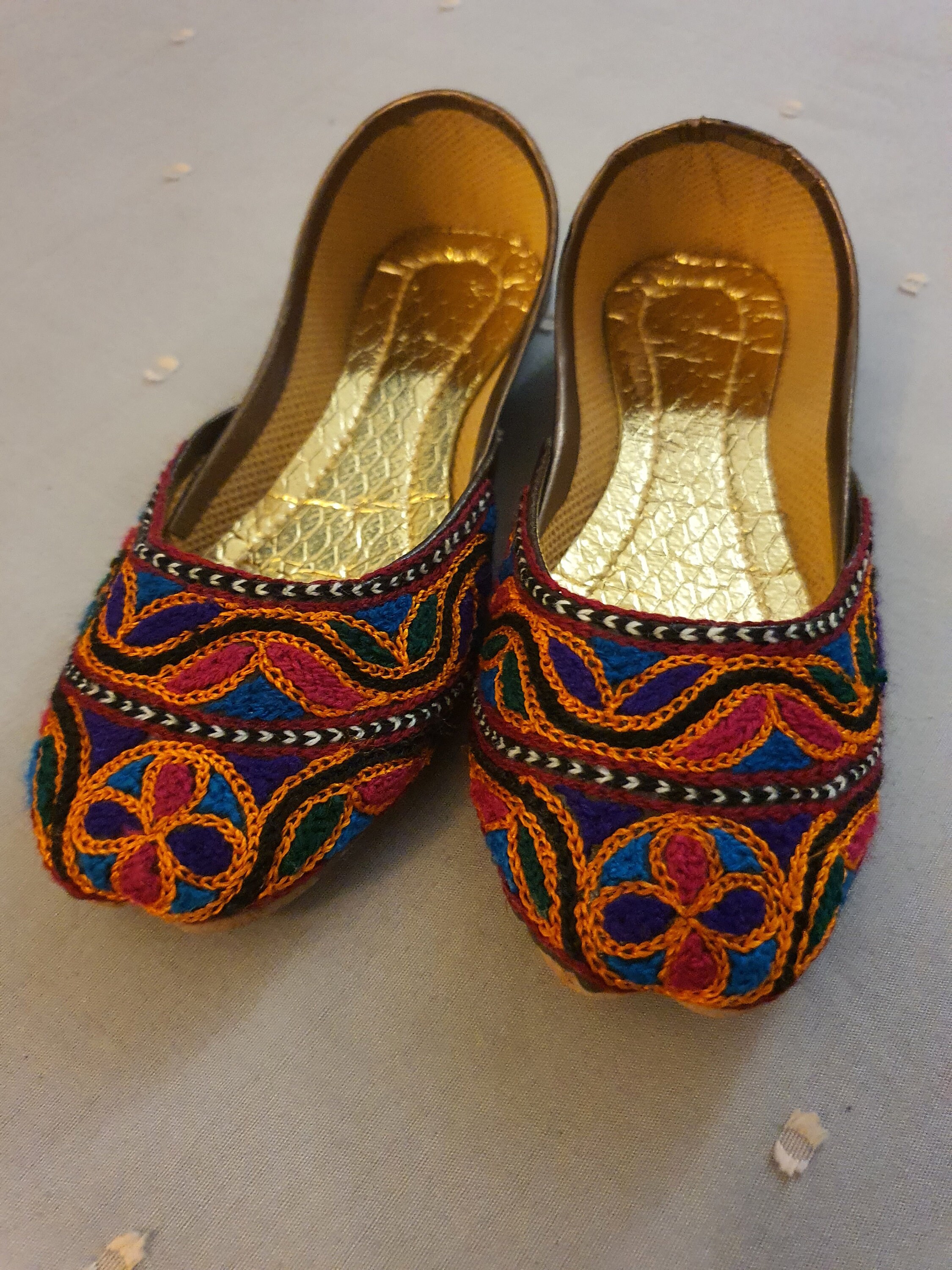 RAINBOW Baby Kids Khussa Indian Baby Shoes Kids Punjabi Juttis