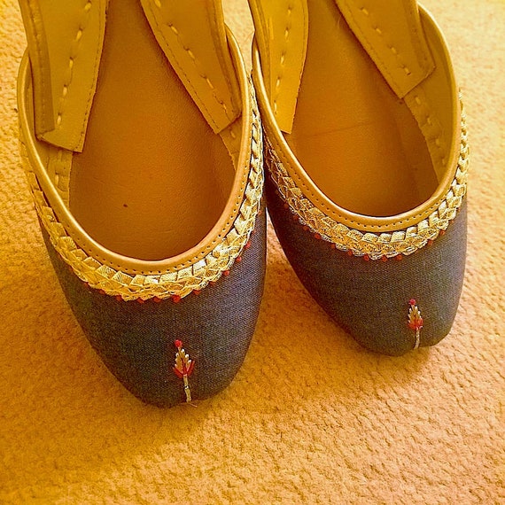 Party Wear Casual Wear Girls Denim Lofar Shoes, Size: 3-6 at Rs 180/pair in  Ahmedabad