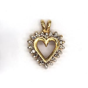 10K Yellow Gold Diamond Cluster Heart Shaped Pendant