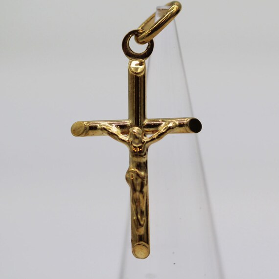 14K Gold Crucifix Pendant - image 3