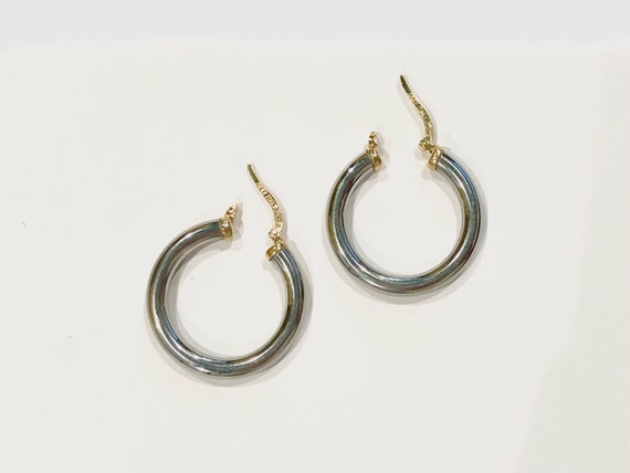 18k Gold Milor Hoop Earrings 8 Grams - image 3
