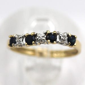 10k Yellow Gold Dark Sapphire and Diamond Wave Band Ring Size 6.25