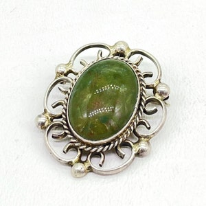 925 Sterling Silver Green Gemstone Pendant/Brooch